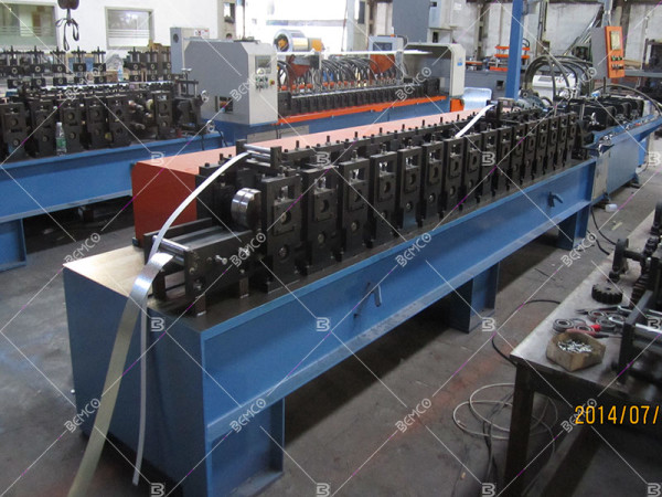 fully-automatic-suspended-ceiling-cross-runner-roll-forming-line