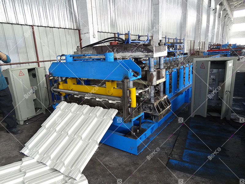 metal-tile-effect-roofing-sheet-roll-forming-machine